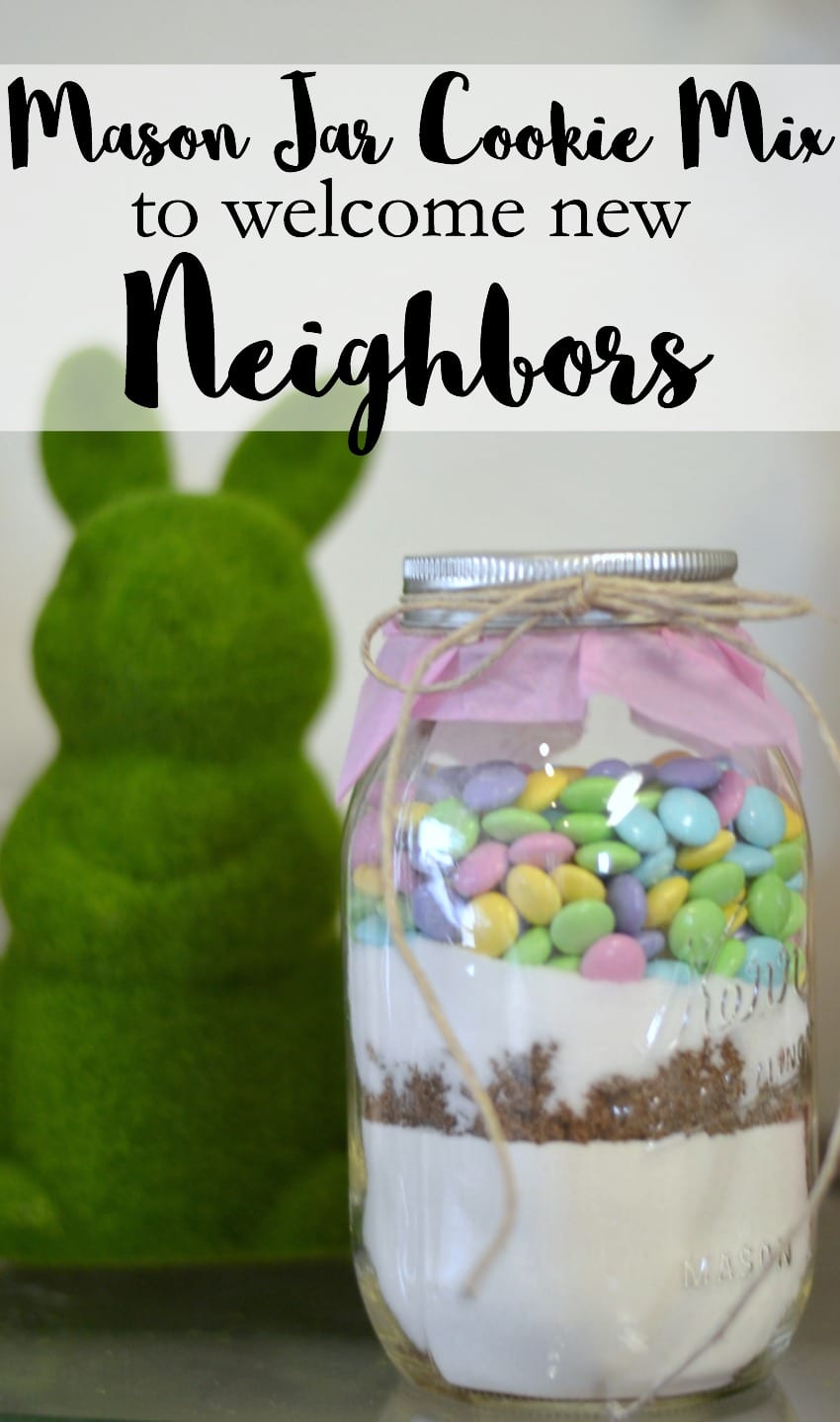Welcome New Neighbors with Mason Jar Cookie Mix