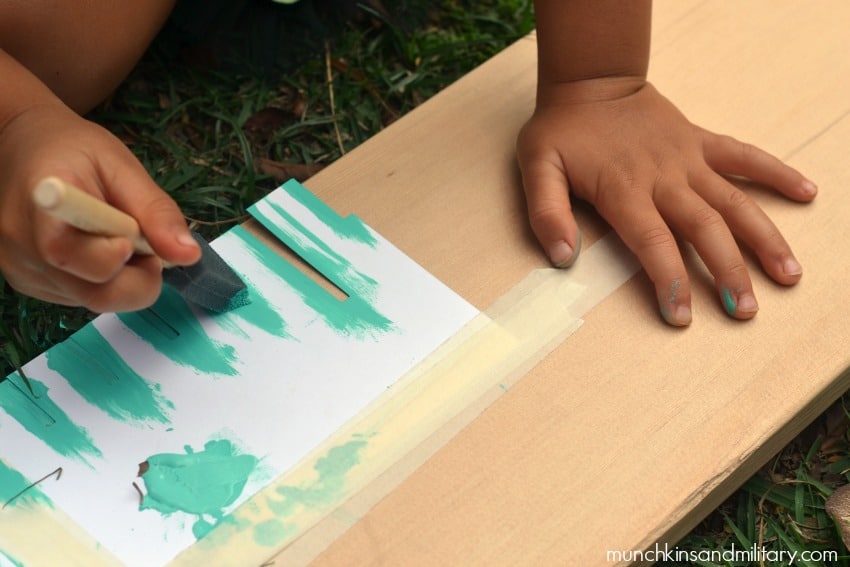 diy-growth-chart-painting