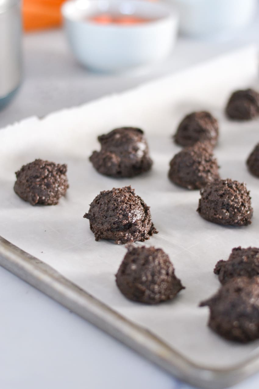 Halloween Oreo Balls - Three Little Ferns - Family Lifestyle Blog